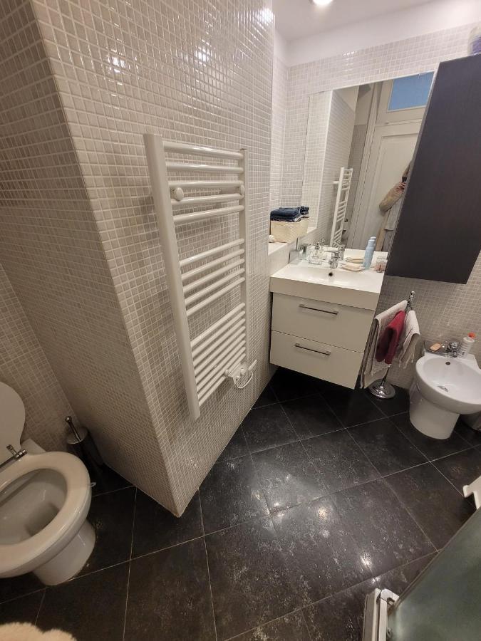 Ferienwohnung Attico Duse In Famiglia Florenz Exterior foto