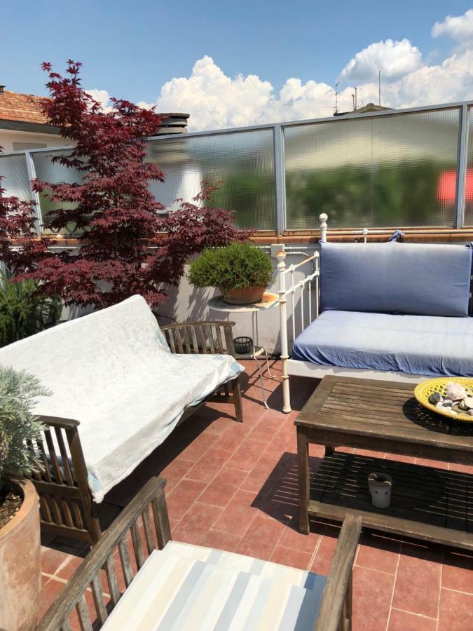 Ferienwohnung Attico Duse In Famiglia Florenz Exterior foto